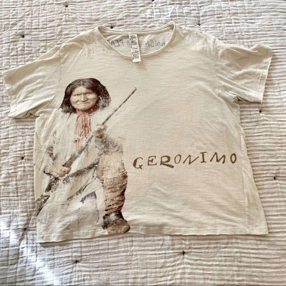 Magnolia Pearl Geronimo Top